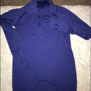 Women’s long sleeve hoodie size 8